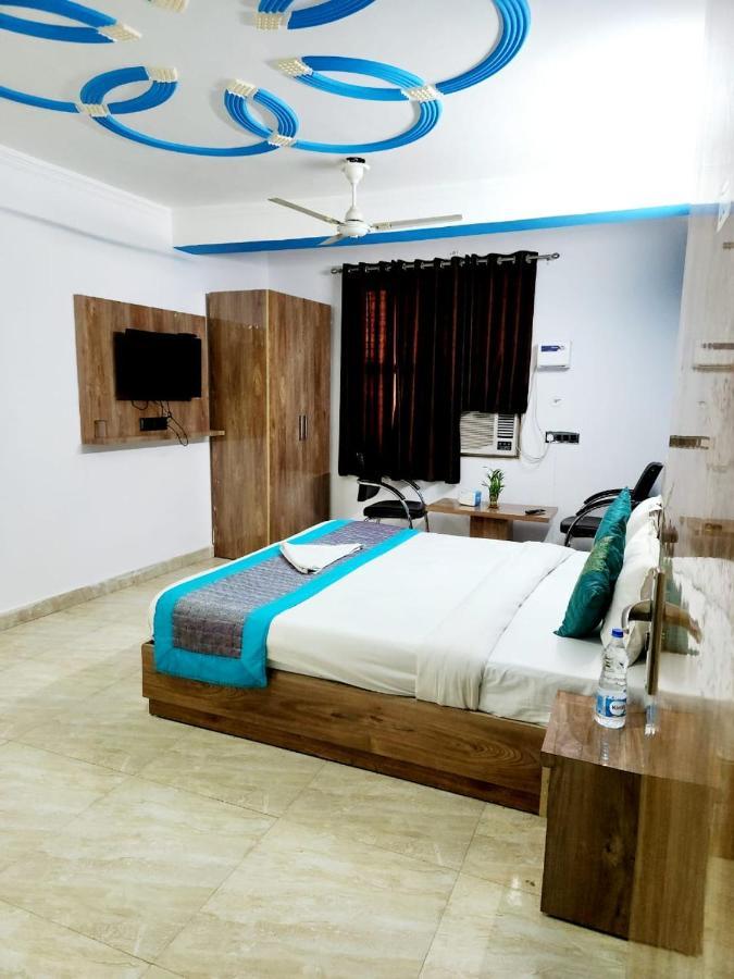The Hotel Grace Place Inn Νέο Δελχί Εξωτερικό φωτογραφία